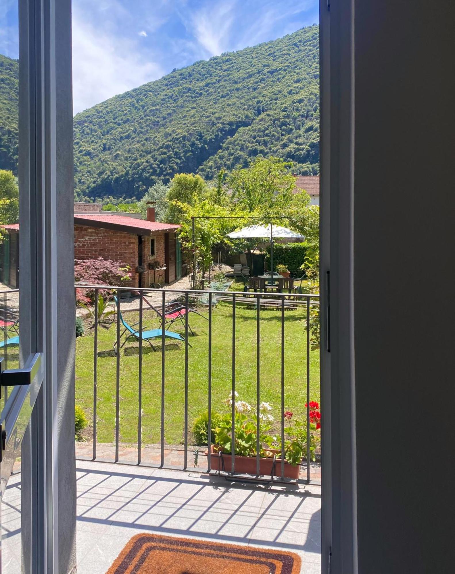 Luna Apartment Verbania Exteriér fotografie