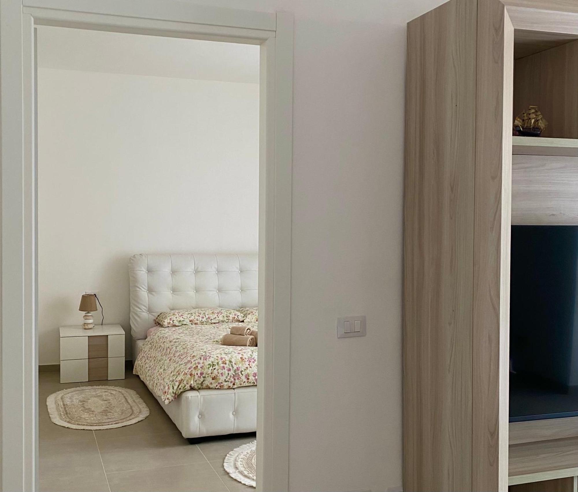 Luna Apartment Verbania Exteriér fotografie